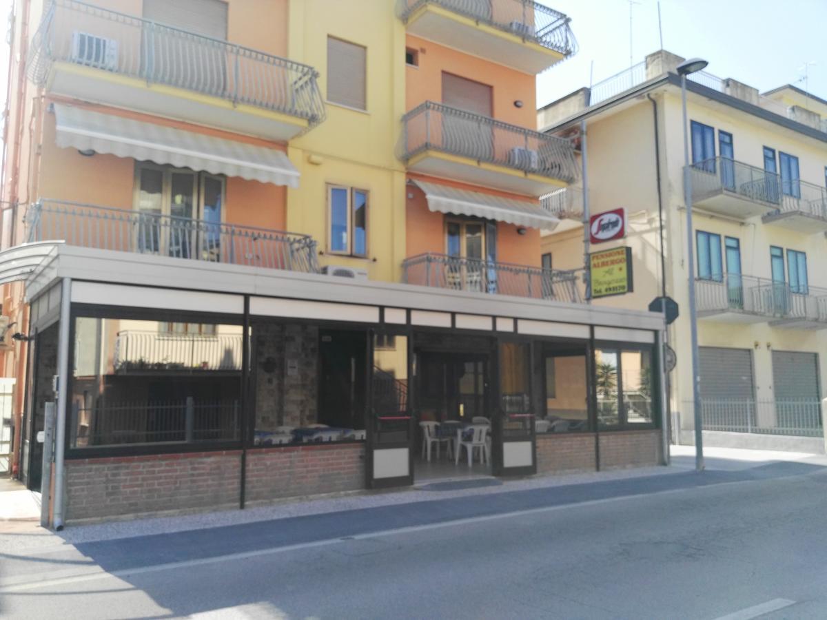 Hotel Bragozzo Sottomarina Buitenkant foto